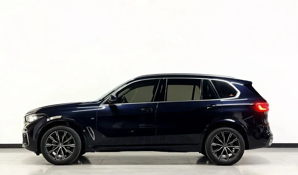 2022 BMW X5 2.0T 245HP L4 8AT,autocango,china used car exporter,china ev exporter,chinese used car exporter,chinese used ev exporter