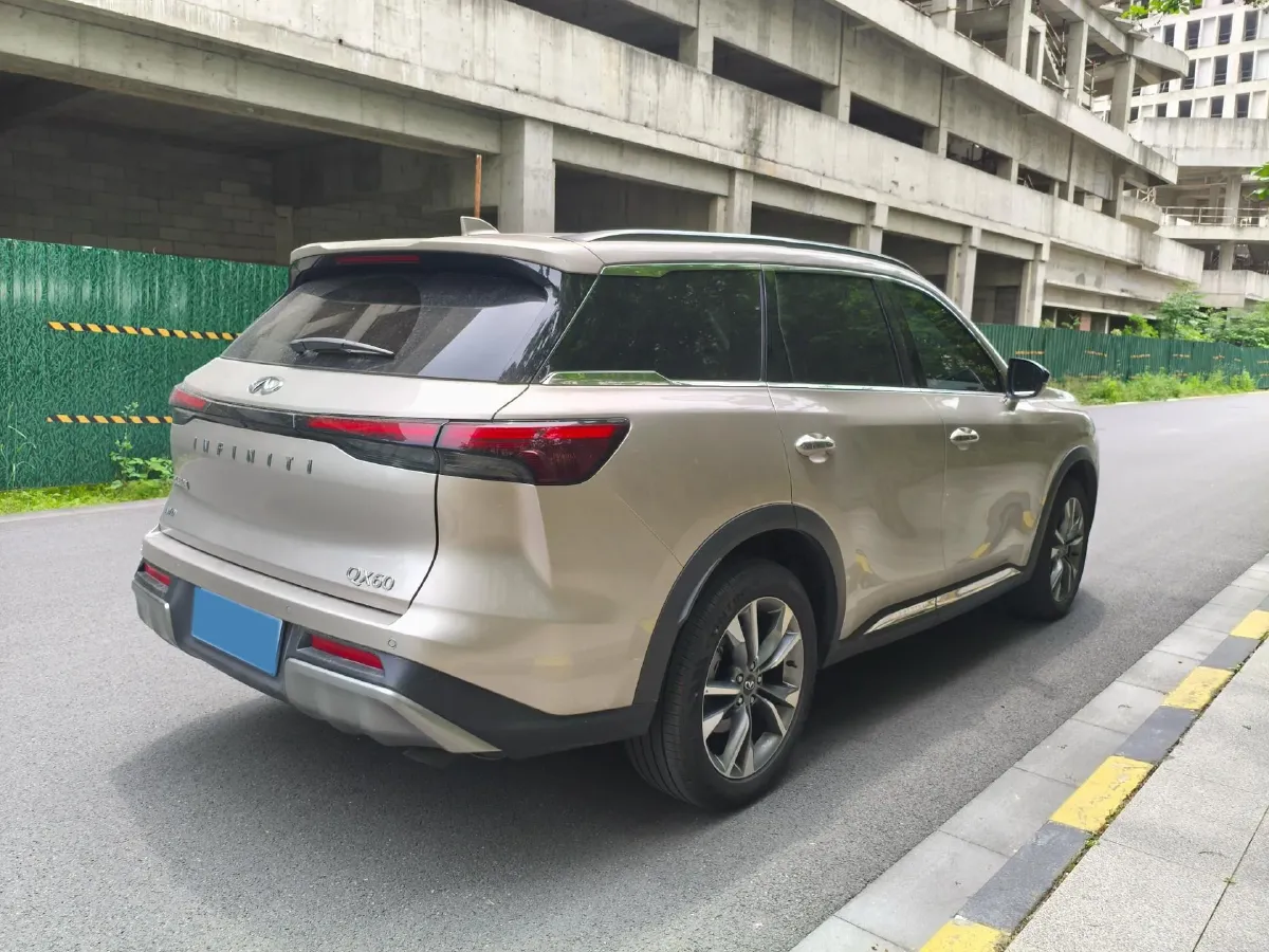 2024 Infiniti QX60 2.0T 252HP L4 9AT,autocango,china used car exporter,china ev exporter,chinese used car exporter,chinese used ev exporter