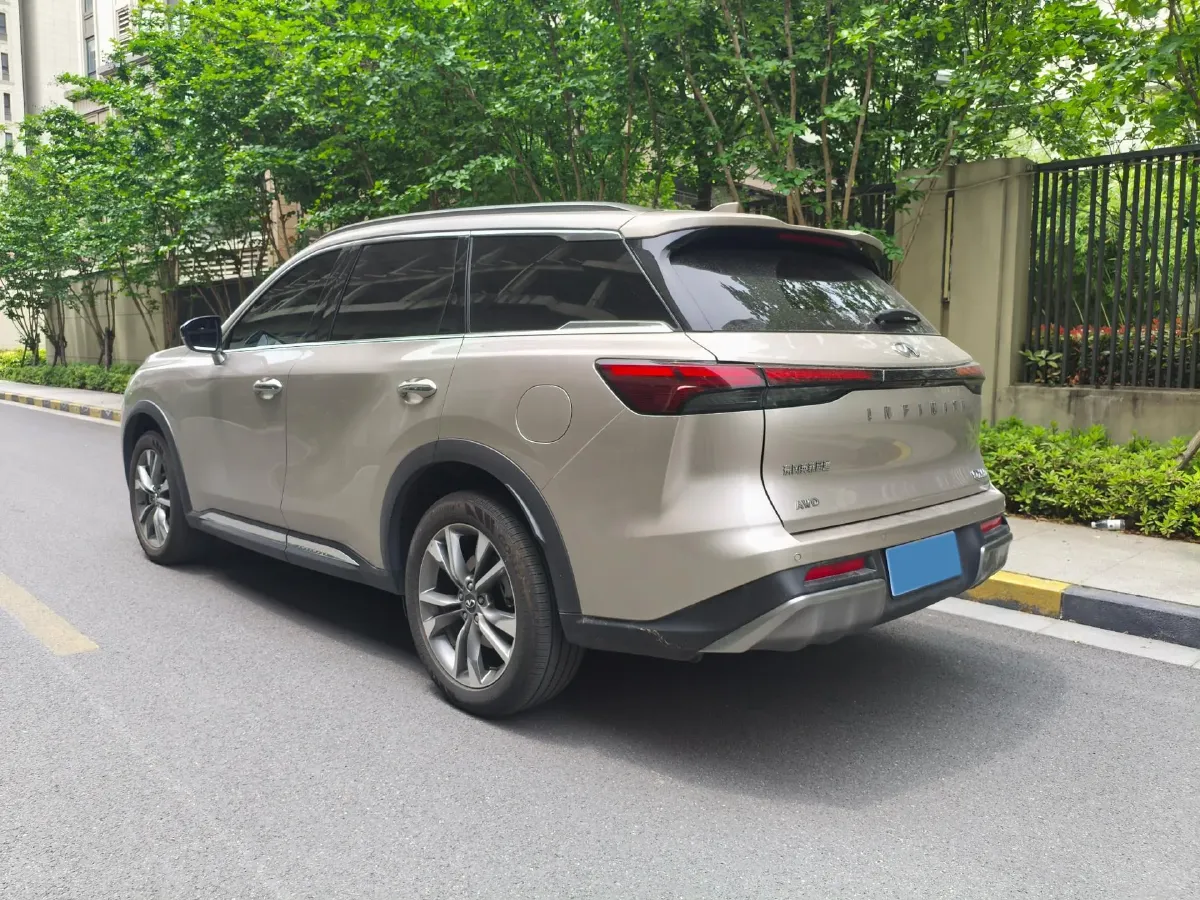 2024 Infiniti QX60 2.0T 252HP L4 9AT,autocango,china used car exporter,china ev exporter,chinese used car exporter,chinese used ev exporter