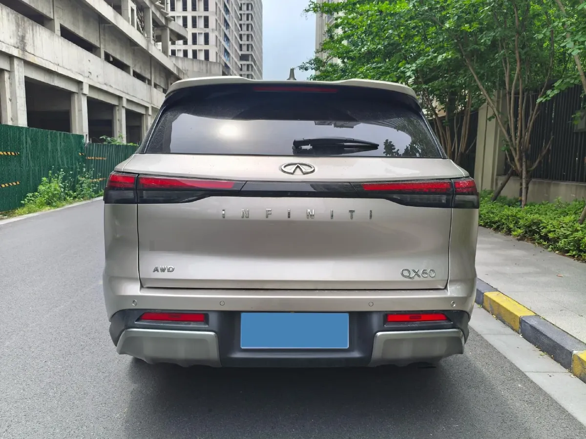2024 Infiniti QX60 2.0T 252HP L4 9AT,autocango,china used car exporter,china ev exporter,chinese used car exporter,chinese used ev exporter