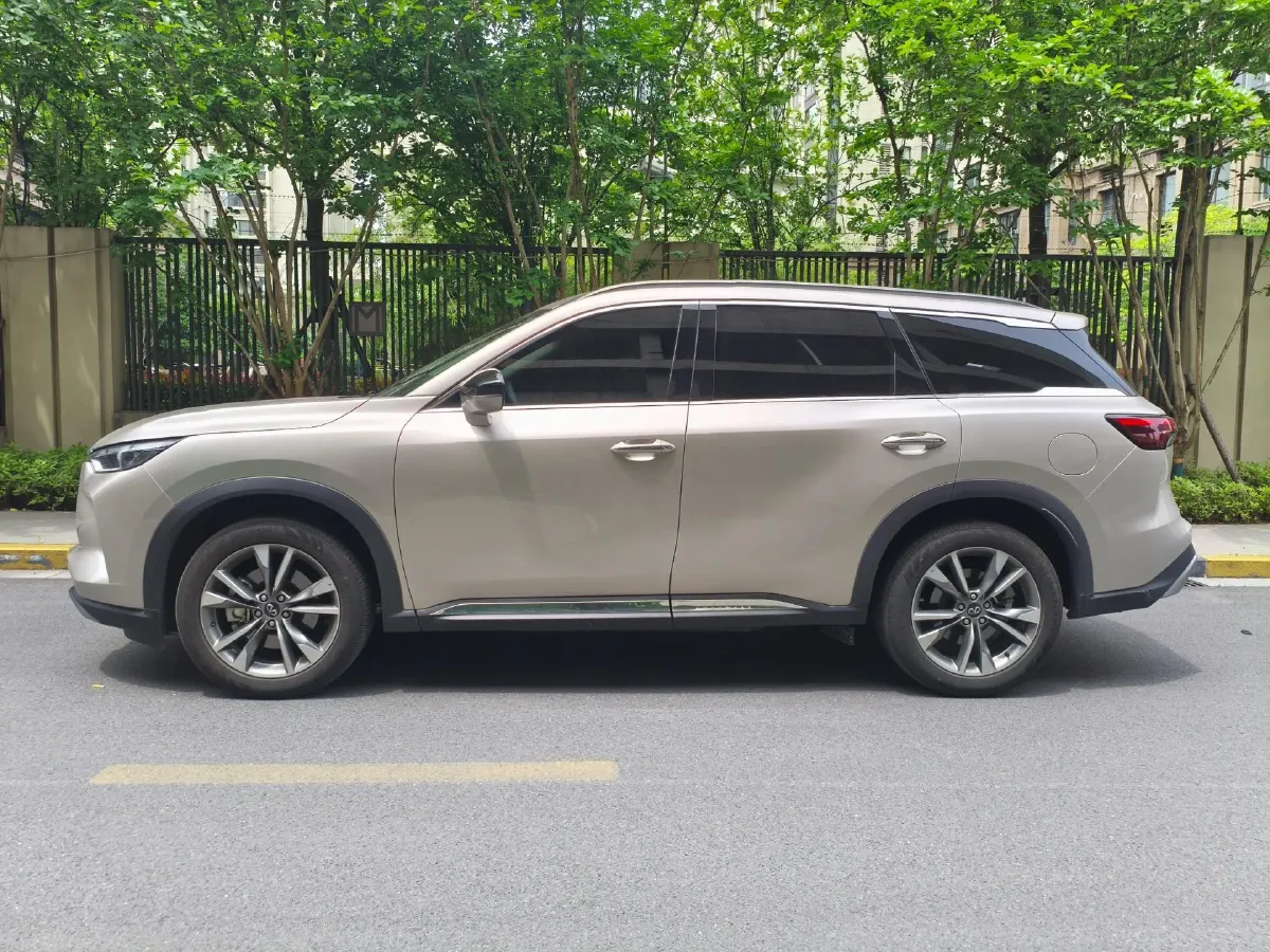2024 Infiniti QX60 2.0T 252HP L4 9AT,autocango,china used car exporter,china ev exporter,chinese used car exporter,chinese used ev exporter