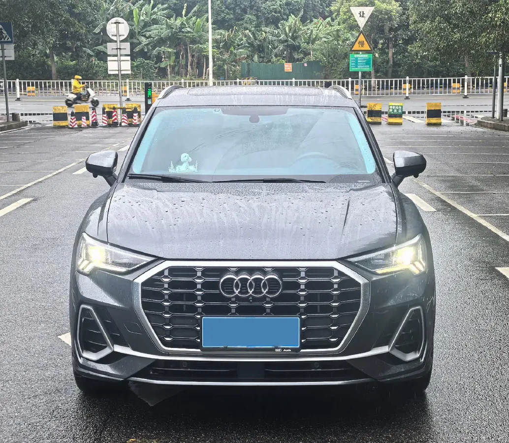 2023 Audi Q3 1.4T 150HP L4 7DCT,autocango,china used car exporter,china ev exporter,chinese used car exporter,chinese used ev exporter