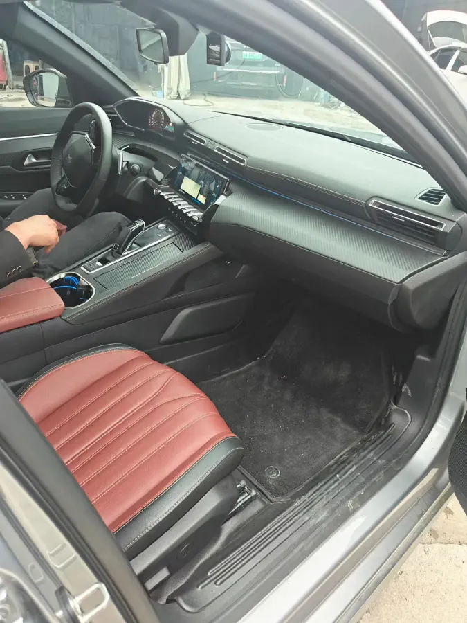 2022 Peugeot 508 1.8T 211HP L4 8AT,autocango,china used car exporter,china ev exporter,chinese used car exporter,chinese used ev exporter