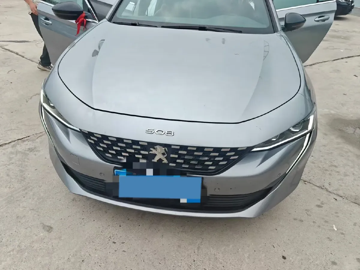 2022 Peugeot 508 1.8T 211HP L4 8AT,autocango,china used car exporter,china ev exporter,chinese used car exporter,chinese used ev exporter
