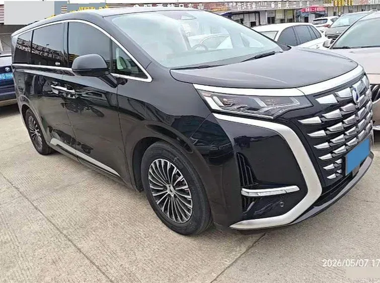 2024 Denza D9 1.5T 139HP L4 E-CVT PHEV 40KWH,autocango,china used car exporter,china ev exporter,chinese used car exporter,chinese used ev exporter