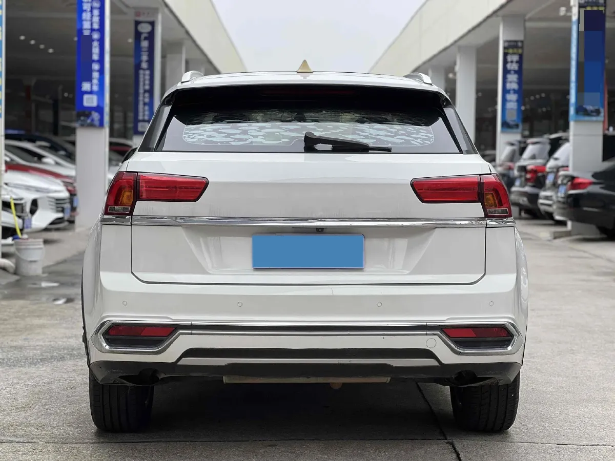 2018 Zotye Damy X7 2.0T 190HP L4 8AT,autocango,china used car exporter,china ev exporter,chinese used car exporter,chinese used ev exporter