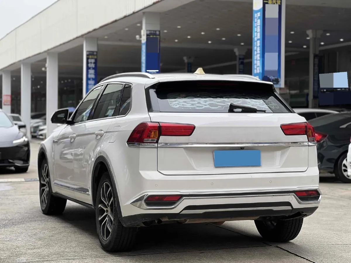 2018 Zotye Damy X7 2.0T 190HP L4 8AT,autocango,china used car exporter,china ev exporter,chinese used car exporter,chinese used ev exporter