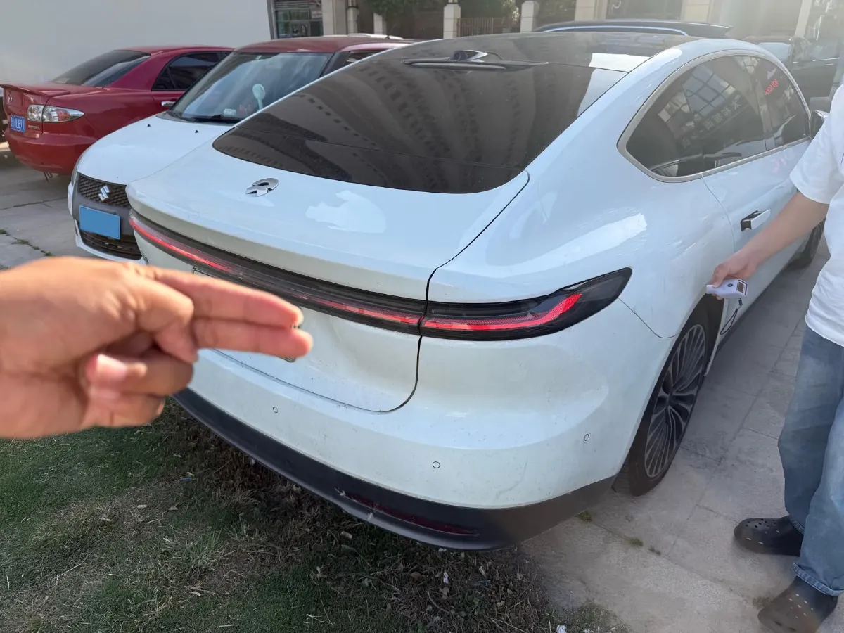 2023 NIO EC7 BEV 75KWH,autocango,china used car exporter,china ev exporter,chinese used car exporter,chinese used ev exporter
