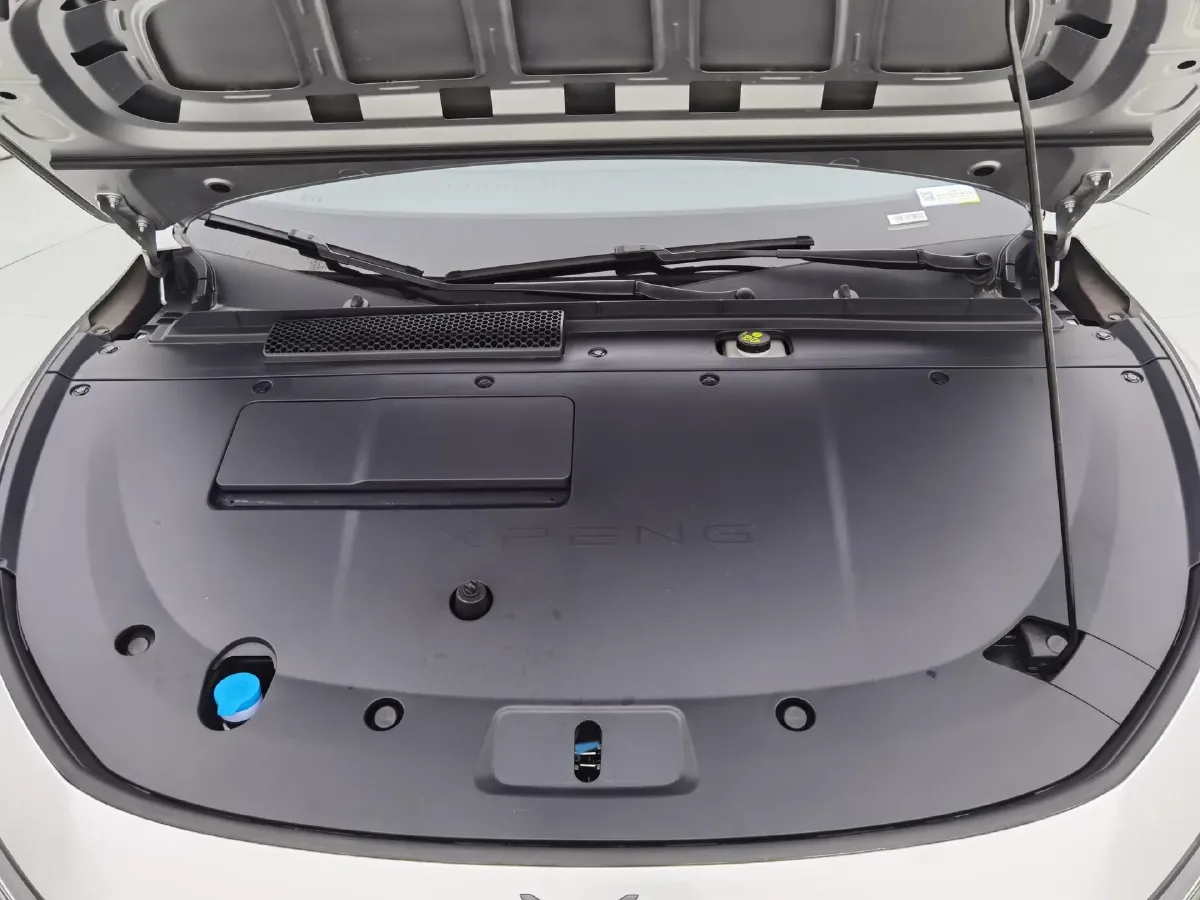 2024 Xpeng P7+ BEV 60.7KWH,autocango,china used car exporter,china ev exporter,chinese used car exporter,chinese used ev exporter