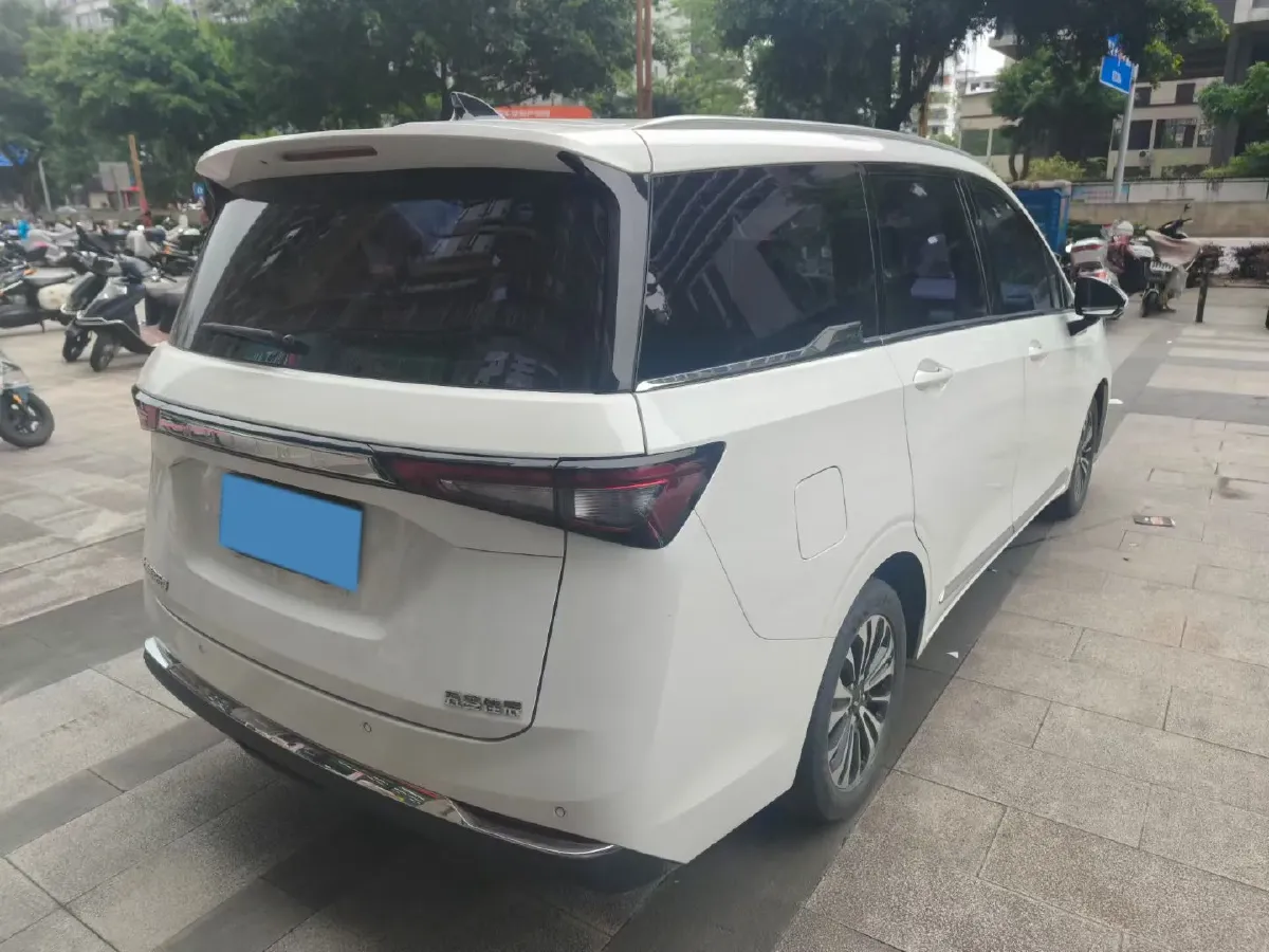 2022 Venucia T60 1.6L 126HP L4 CVT,autocango,china used car exporter,china ev exporter,chinese used car exporter,chinese used ev exporter