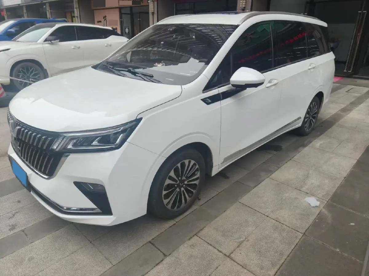 2022 Venucia T60 1.6L 126HP L4 CVT,autocango,china used car exporter,china ev exporter,chinese used car exporter,chinese used ev exporter