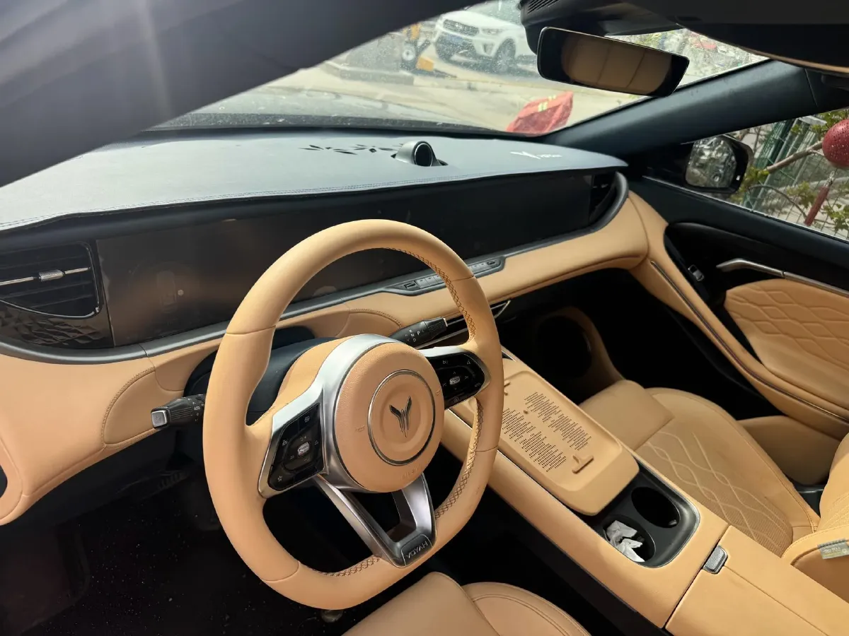 2024 Voyah FREE 1.5T 150HP L4 REEV 39.2KWH,autocango,china used car exporter,china ev exporter,chinese used car exporter,chinese used ev exporter