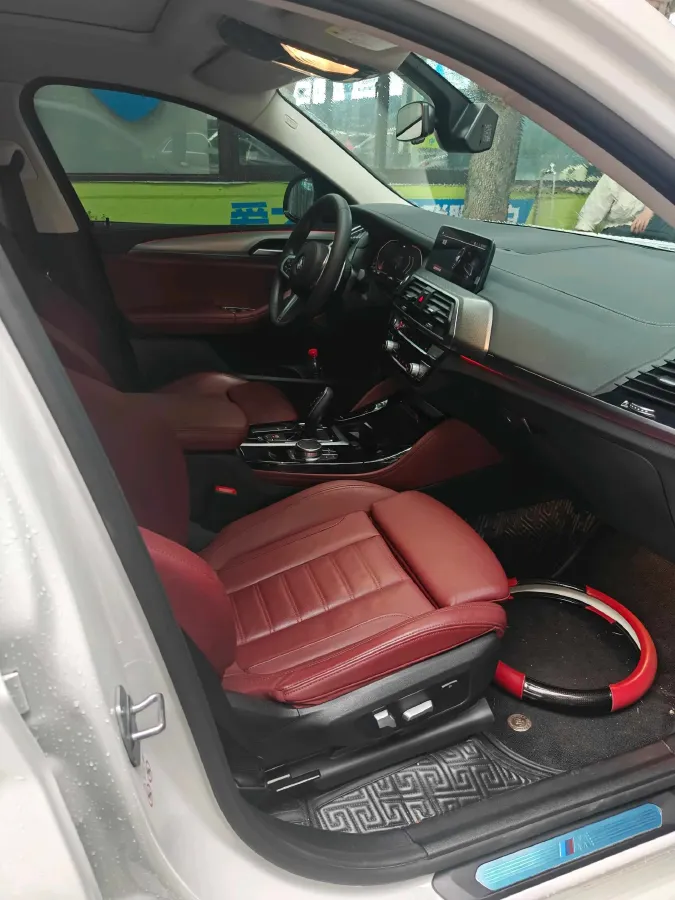 2021 BMW X4 2.0T 184HP L4 8AT,autocango,china used car exporter,china ev exporter,chinese used car exporter,chinese used ev exporter