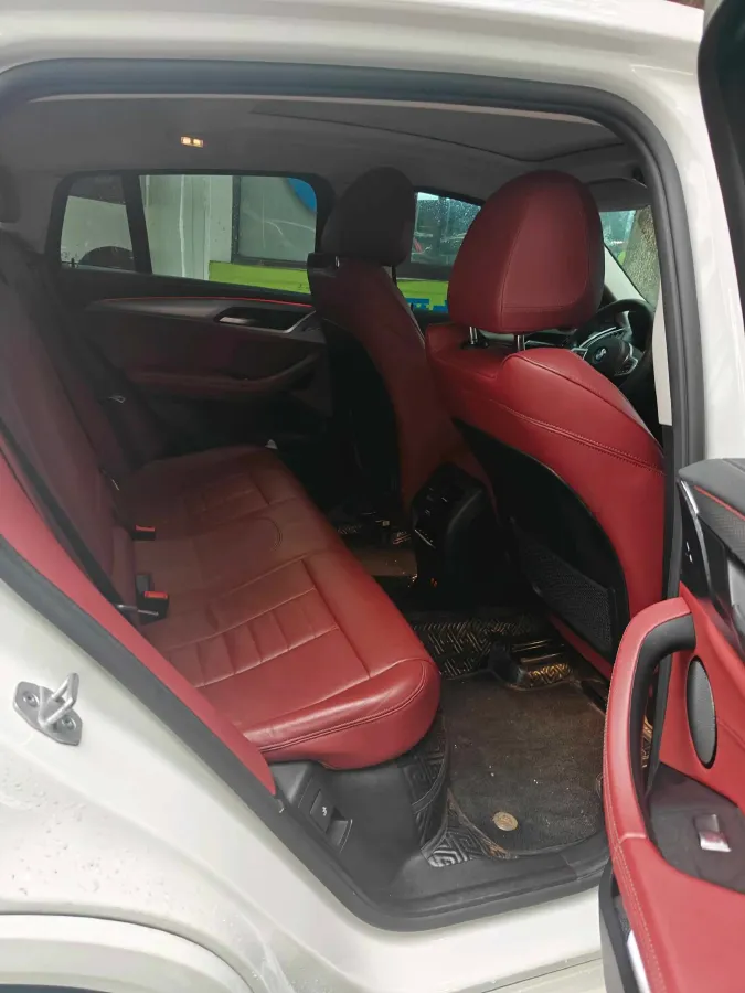 2021 BMW X4 2.0T 184HP L4 8AT,autocango,china used car exporter,china ev exporter,chinese used car exporter,chinese used ev exporter