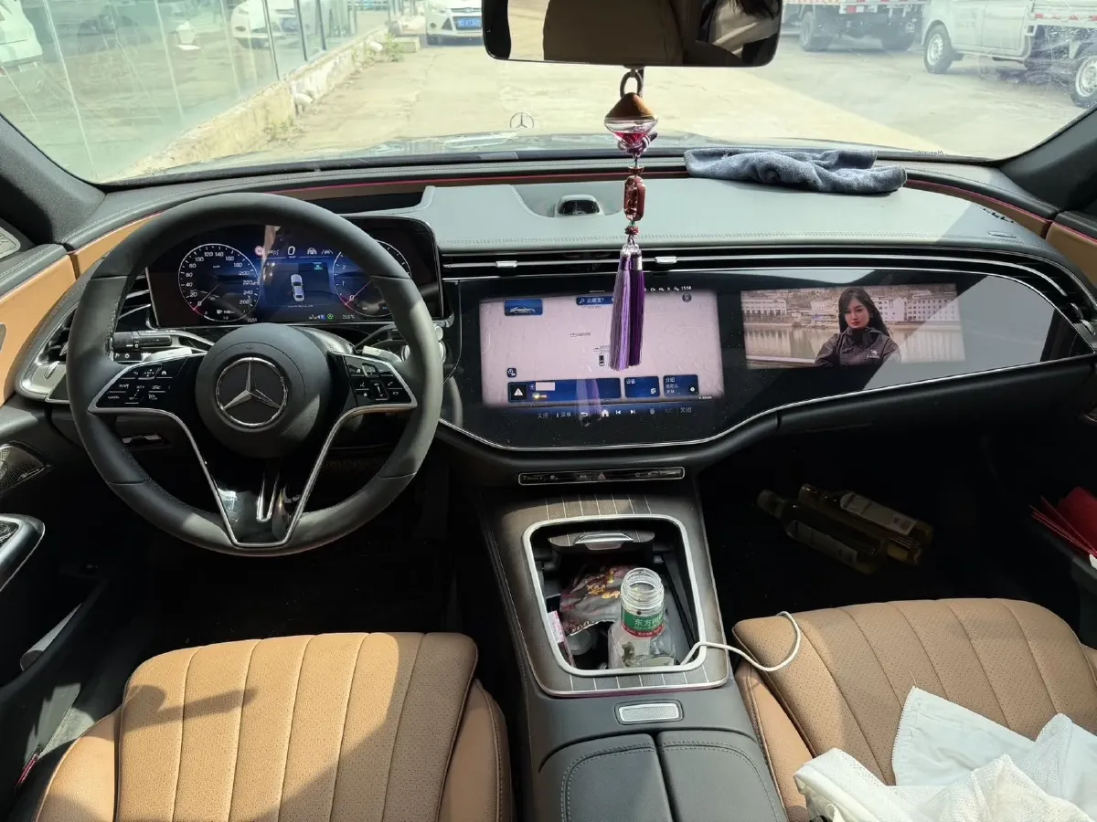 2025 Mercedes-Benz E Class 2.0T 258HP L4 9AT,autocango,china used car exporter,china ev exporter,chinese used car exporter,chinese used ev exporter