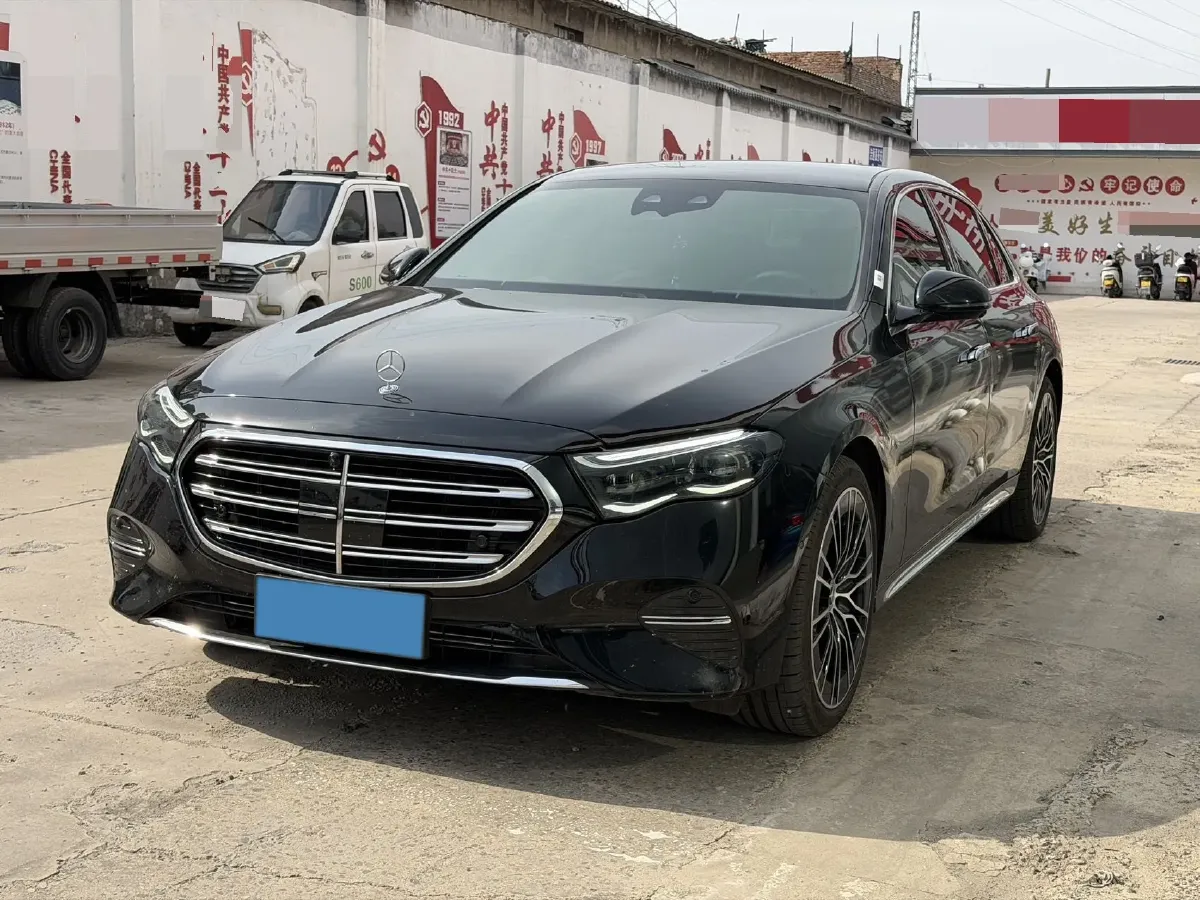 2025 Mercedes-Benz E Class 2.0T 258HP L4 9AT,autocango,china used car exporter,china ev exporter,chinese used car exporter,chinese used ev exporter