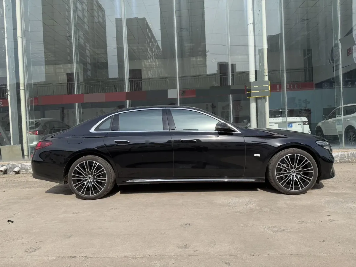 2025 Mercedes-Benz E Class 2.0T 258HP L4 9AT,autocango,china used car exporter,china ev exporter,chinese used car exporter,chinese used ev exporter