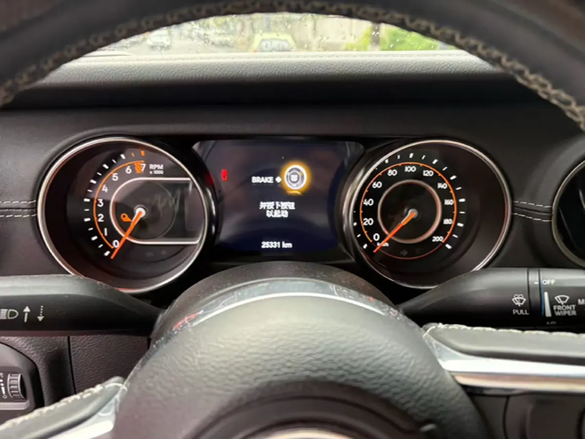 2022 Jeep Gladiator 3.6L 284HP V6 8AT,autocango,china used car exporter,china ev exporter,chinese used car exporter,chinese used ev exporter