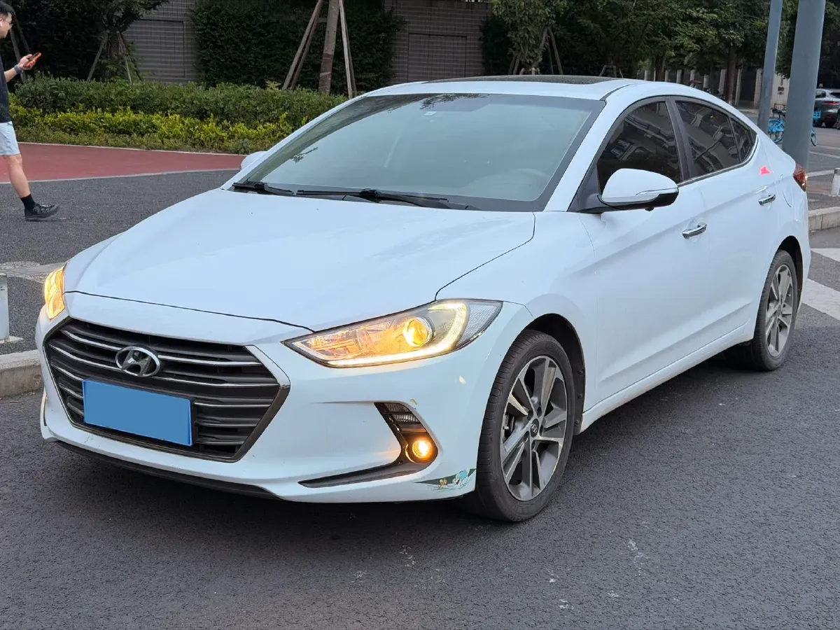 2018 Hyundai Elantra 1.6L 130HP L4 6AT,autocango,china used car exporter,china ev exporter,chinese used car exporter,chinese used ev exporter