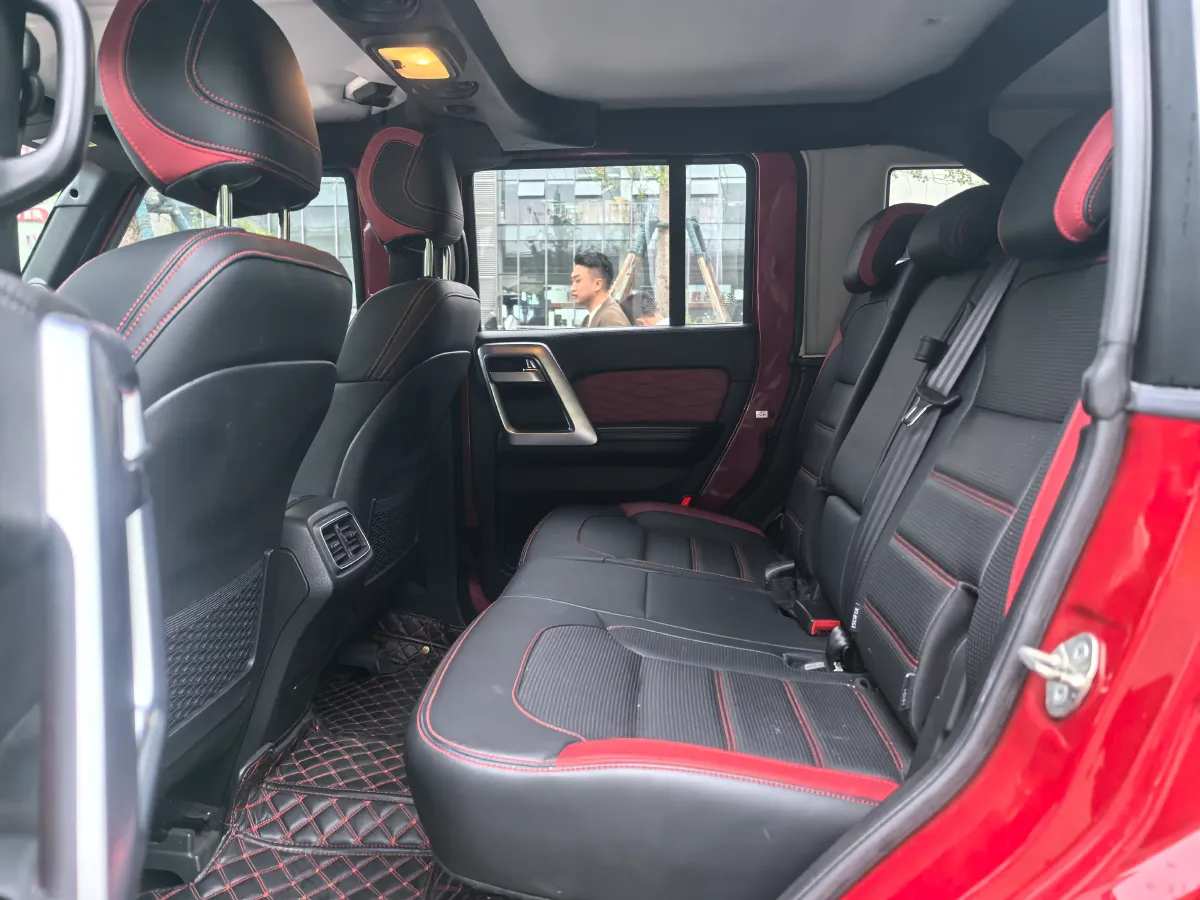 2018 Beijing BJ40 2.3T 250HP L4 6AT,autocango,china used car exporter,china ev exporter,chinese used car exporter,chinese used ev exporter
