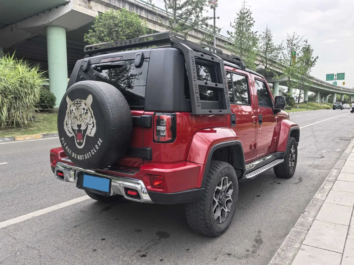 2018 Beijing BJ40 2.3T 250HP L4 6AT,autocango,china used car exporter,china ev exporter,chinese used car exporter,chinese used ev exporter