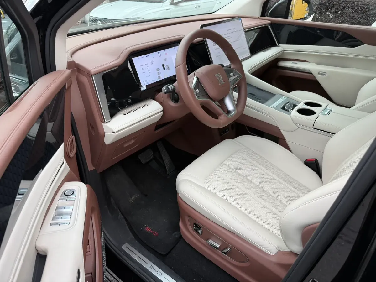 2025 BYD Xia 1.5T 156HP L4 E-CVT PHEV 36.6KWH,autocango,china used car exporter,china ev exporter,chinese used car exporter,chinese used ev exporter