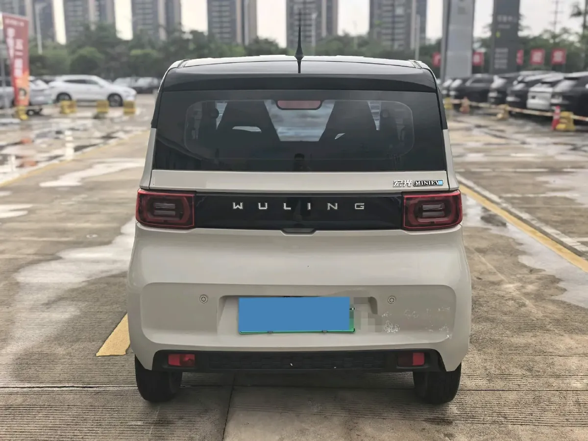 2021 WuLing HongGuang MINI EV BEV 13.9KWH,autocango,china used car exporter,china ev exporter,chinese used car exporter,chinese used ev exporter