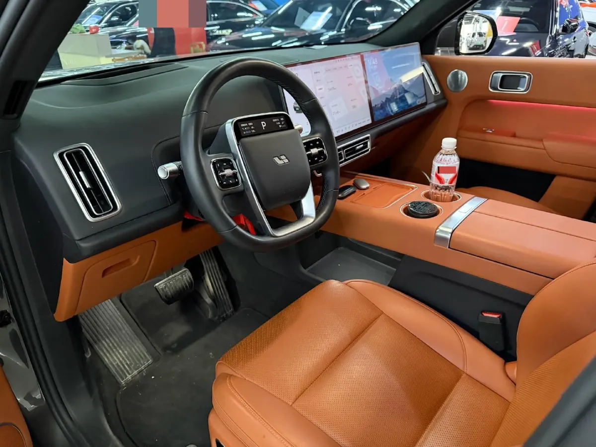 2024 Ford Bronco 2.3T 275HP L4 10AT,autocango,china used car exporter,china ev exporter,chinese used car exporter,chinese used ev exporter
