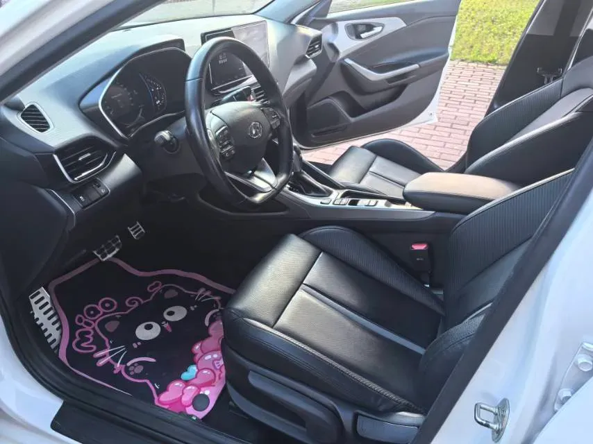 2019 Hyundai La Festa 1.6T 190HP L4 7DCT,autocango,china used car exporter,china ev exporter,chinese used car exporter,chinese used ev exporter