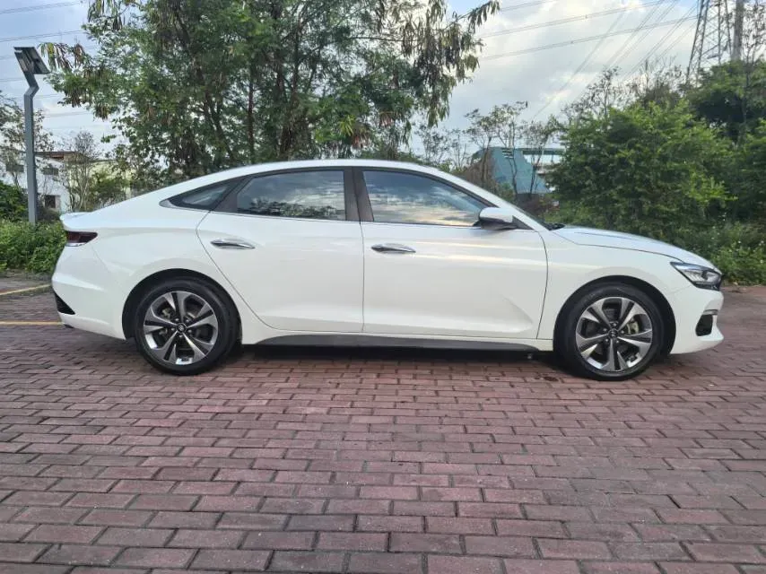 2019 Hyundai La Festa 1.6T 190HP L4 7DCT,autocango,china used car exporter,china ev exporter,chinese used car exporter,chinese used ev exporter