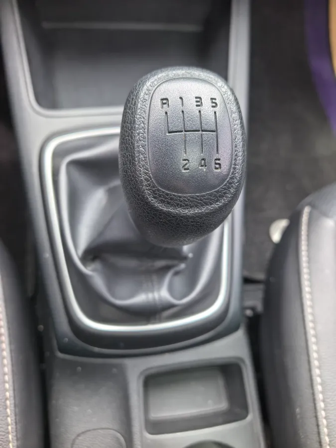 2017 Kia K2 1.4L 100HP L4 6MT,autocango,china used car exporter,china ev exporter,chinese used car exporter,chinese used ev exporter