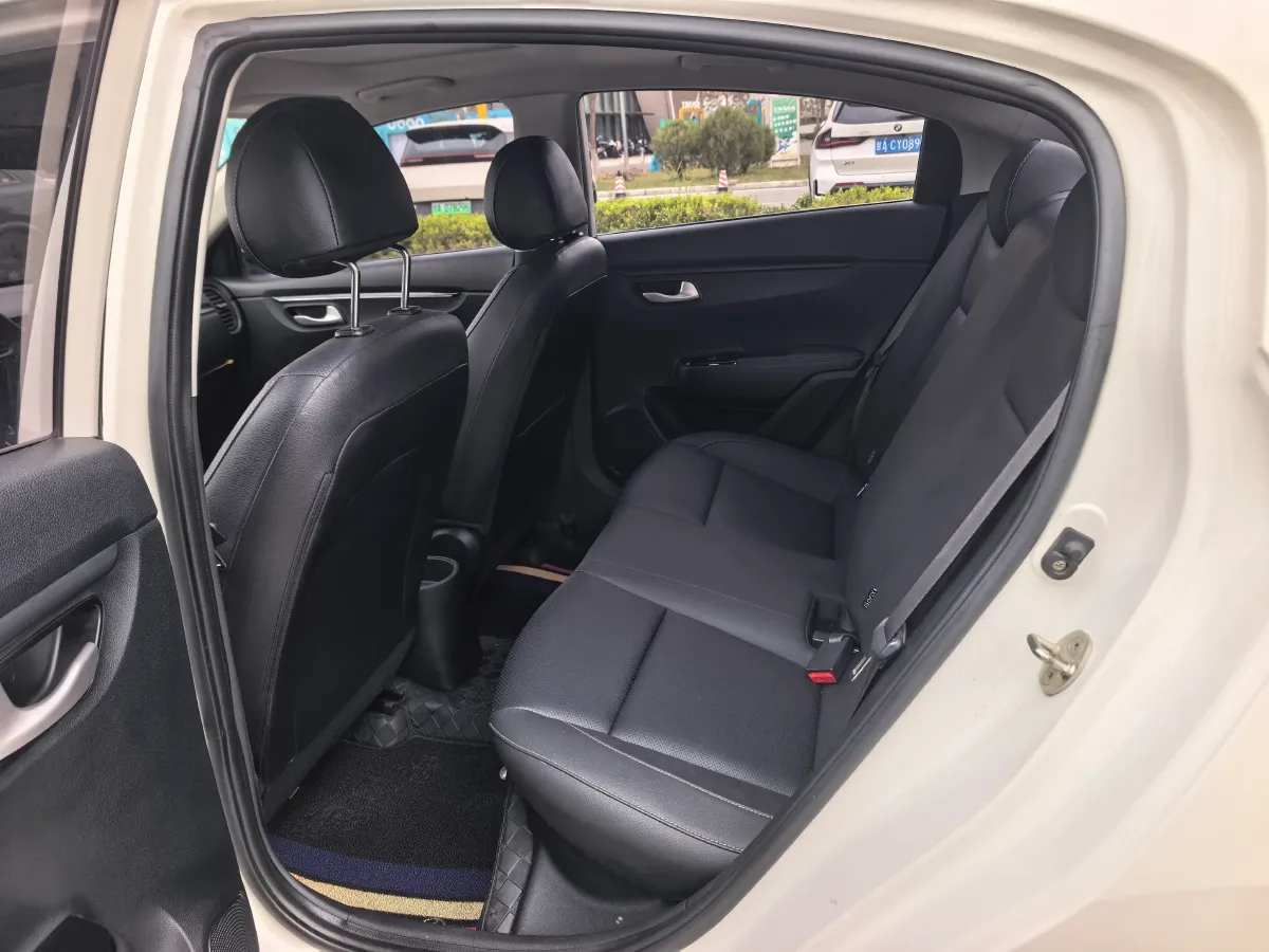 2017 Kia K2 1.4L 100HP L4 6MT,autocango,china used car exporter,china ev exporter,chinese used car exporter,chinese used ev exporter