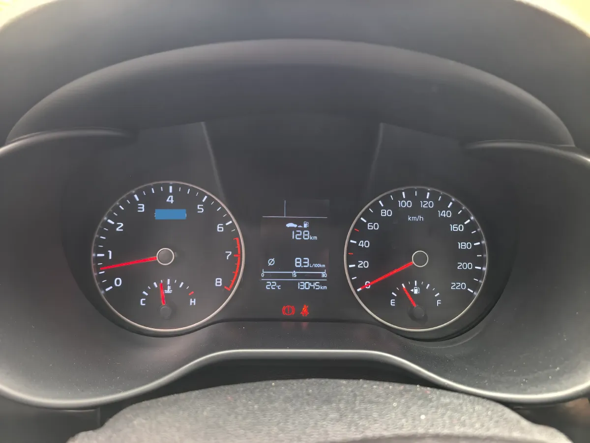2017 Kia K2 1.4L 100HP L4 6MT,autocango,china used car exporter,china ev exporter,chinese used car exporter,chinese used ev exporter