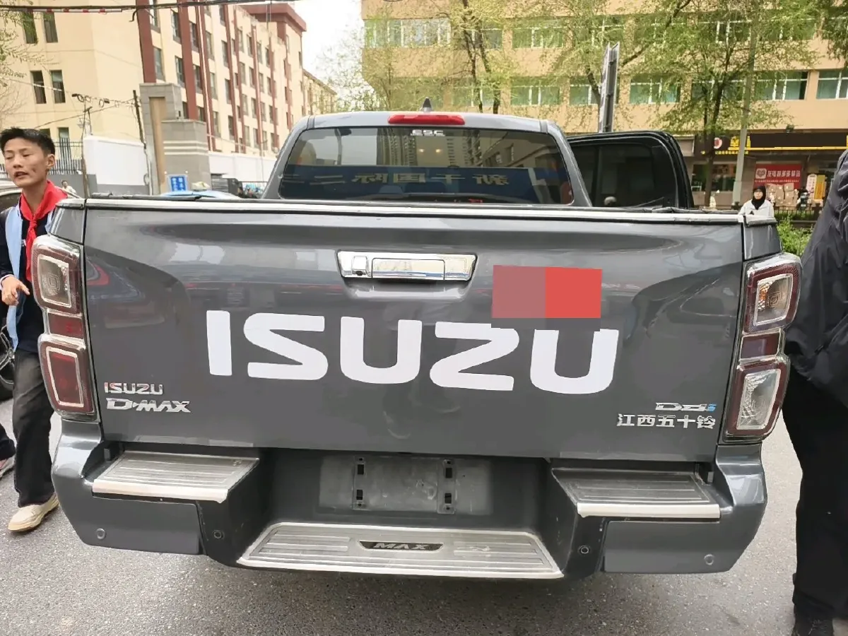 2021 Isuzu D-MAX 1.9T 163HP L4 6AT,autocango,china used car exporter,china ev exporter,chinese used car exporter,chinese used ev exporter