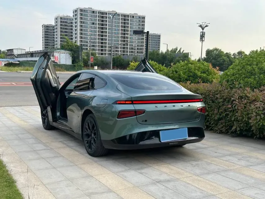 2024 Xpeng P7 BEV 86.2KWH,autocango,china used car exporter,china ev exporter,chinese used car exporter,chinese used ev exporter