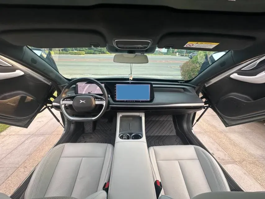 2024 Xpeng P7 BEV 86.2KWH,autocango,china used car exporter,china ev exporter,chinese used car exporter,chinese used ev exporter