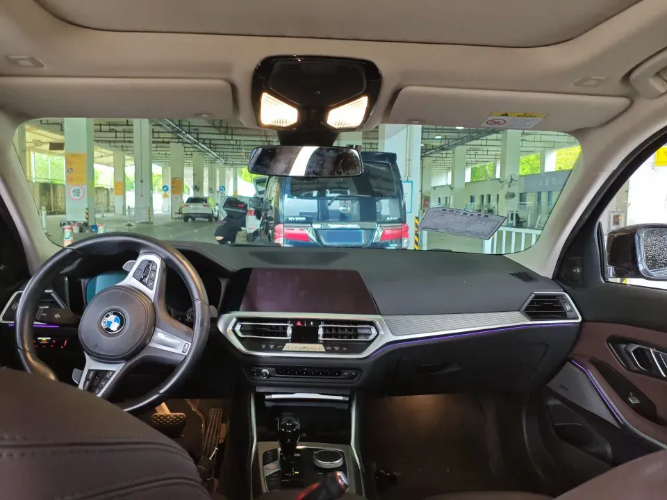 2021 BMW 3 Series 2.0T 184HP L4 8AT,autocango,china used car exporter,china ev exporter,chinese used car exporter,chinese used ev exporter