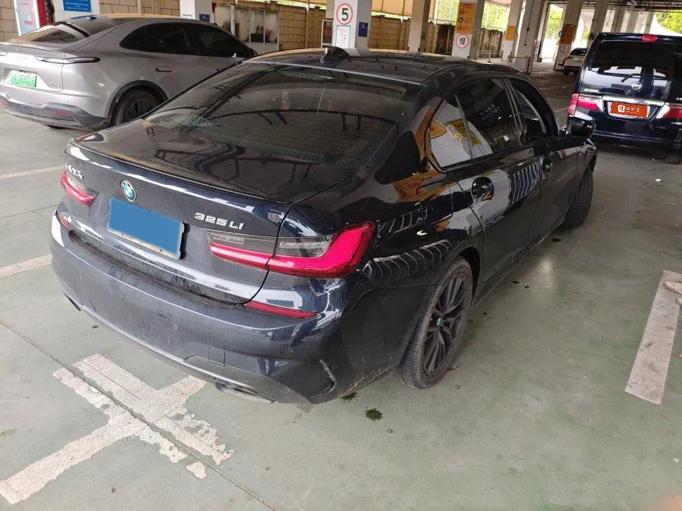 2021 BMW 3 Series 2.0T 184HP L4 8AT,autocango,china used car exporter,china ev exporter,chinese used car exporter,chinese used ev exporter