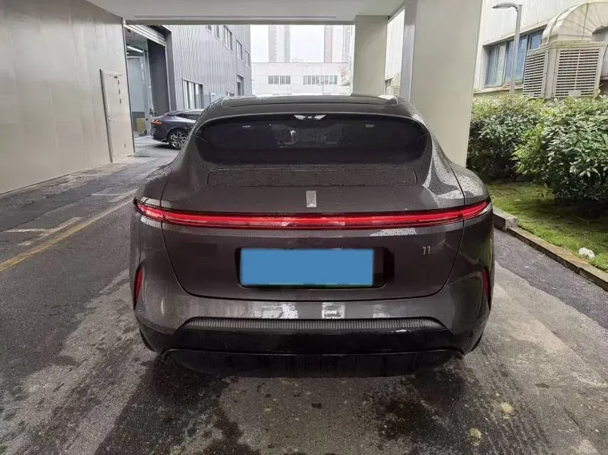 2025 Avatr 11 1.5T 156HP L4 REEV,autocango,china used car exporter,china ev exporter,chinese used car exporter,chinese used ev exporter
