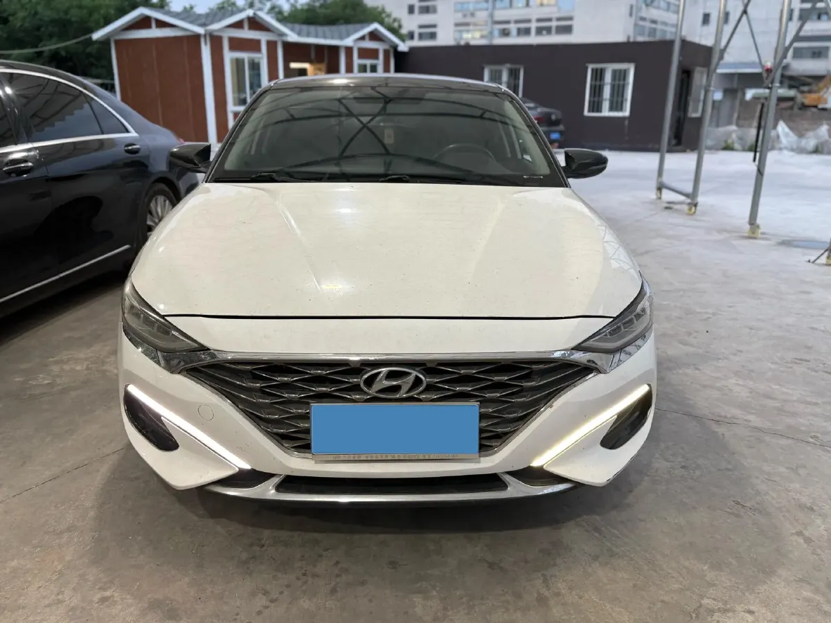 2019 Hyundai La Festa 1.6T 204HP L4 7DCT,autocango,china used car exporter,china ev exporter,chinese used car exporter,chinese used ev exporter