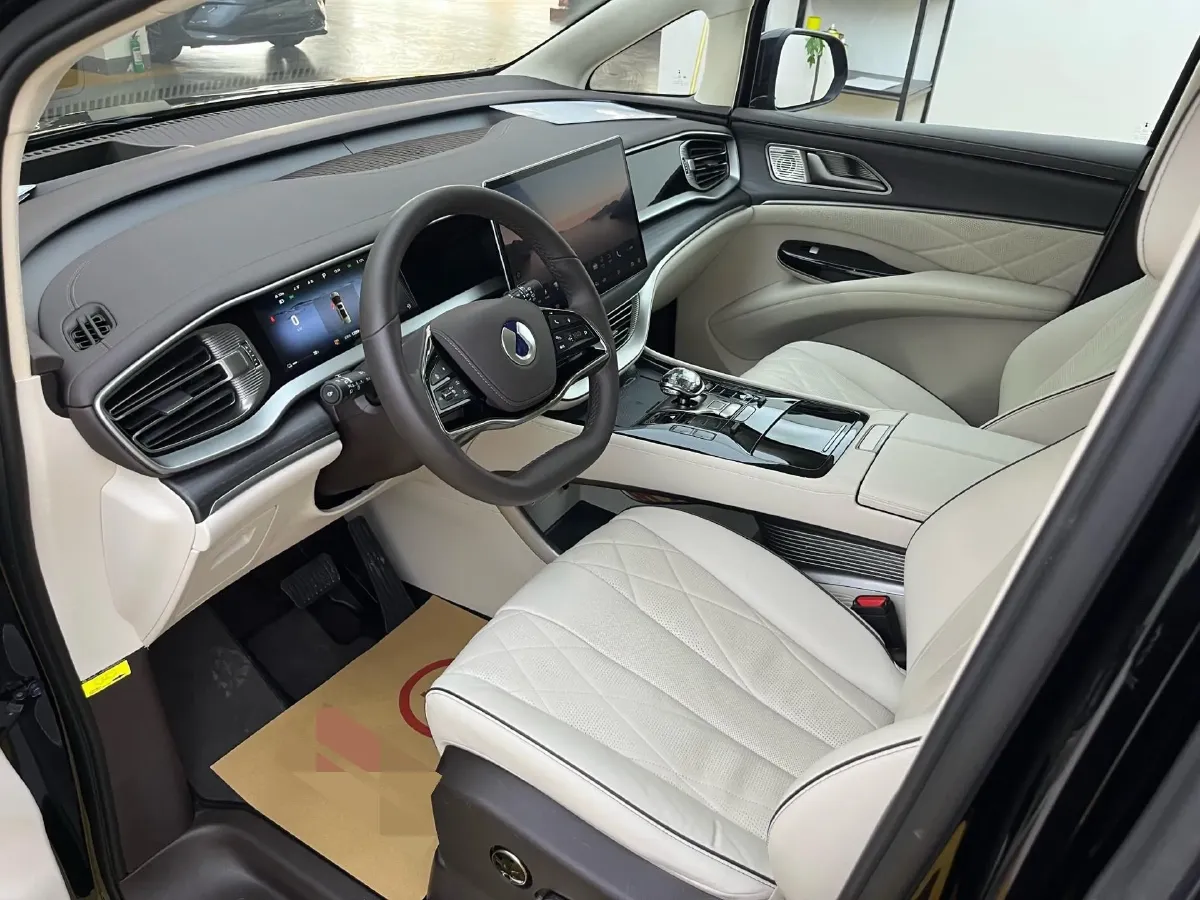 2024 Denza D9 1.5T 139HP L4 E-CVT PHEV 40KWH,autocango,china used car exporter,china ev exporter,chinese used car exporter,chinese used ev exporter