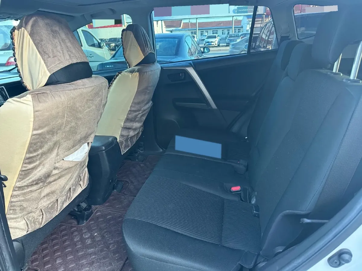 2016 Mitsubishi Outlander 2.0L 150HP L4 CVT,autocango,china used car exporter,china ev exporter,chinese used car exporter,chinese used ev exporter