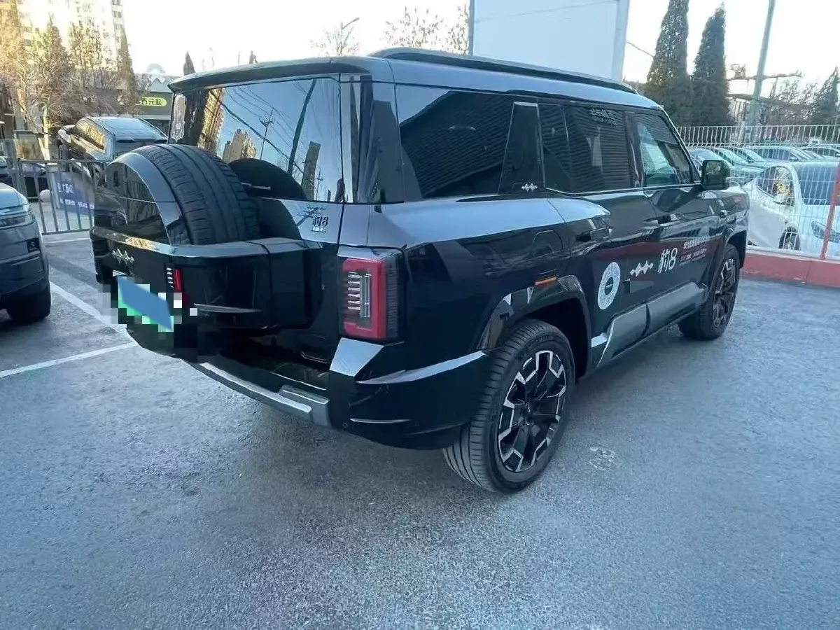 2025 FangChengBao Bao 8 2.0T 245HP L4 E-CVT PHEV 36.8KWH,autocango,china used car exporter,china ev exporter,chinese used car exporter,chinese used ev exporter