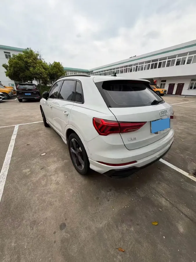 2021 Audi Q3 1.4T 150HP L4 7DCT,autocango,china used car exporter,china ev exporter,chinese used car exporter,chinese used ev exporter