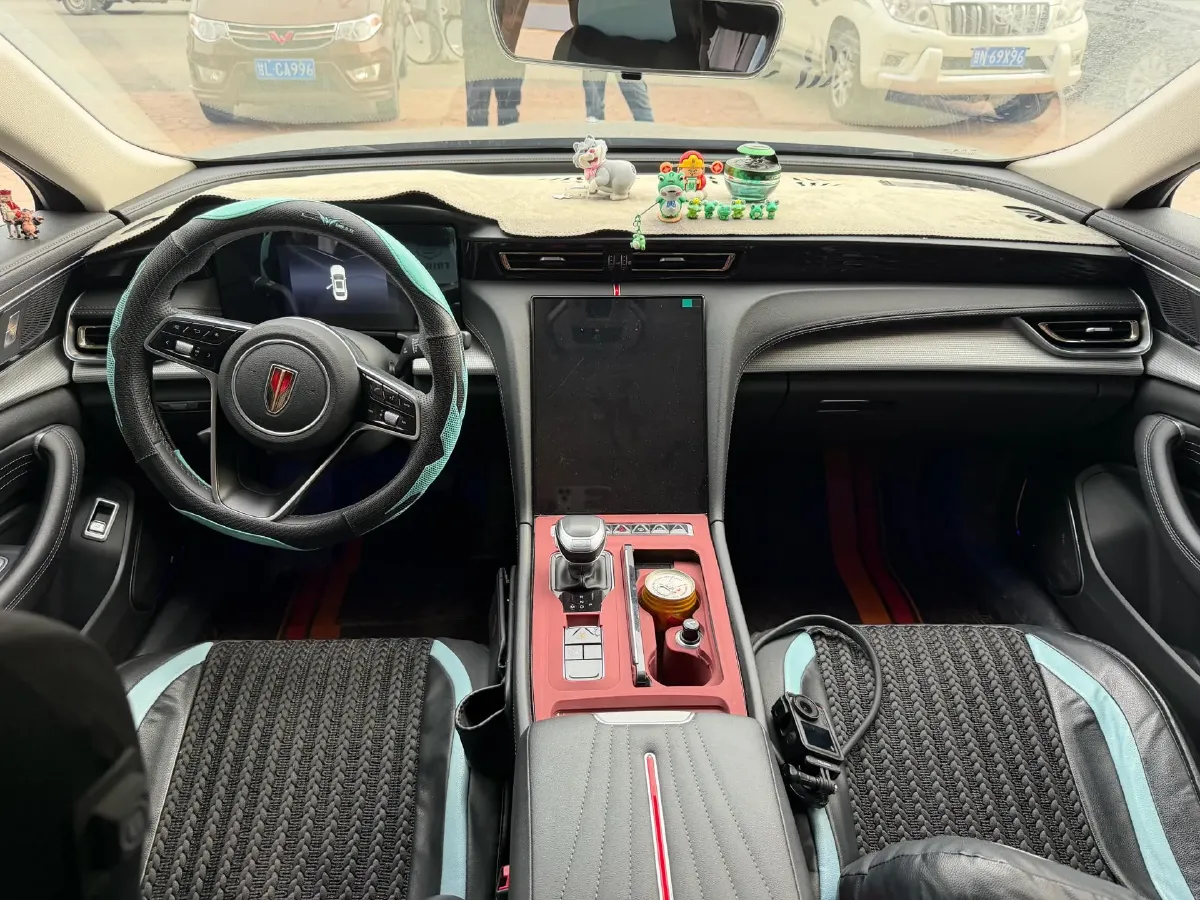 2024 HongQi H5 1.5T 169HP L4 7DCT,autocango,china used car exporter,china ev exporter,chinese used car exporter,chinese used ev exporter