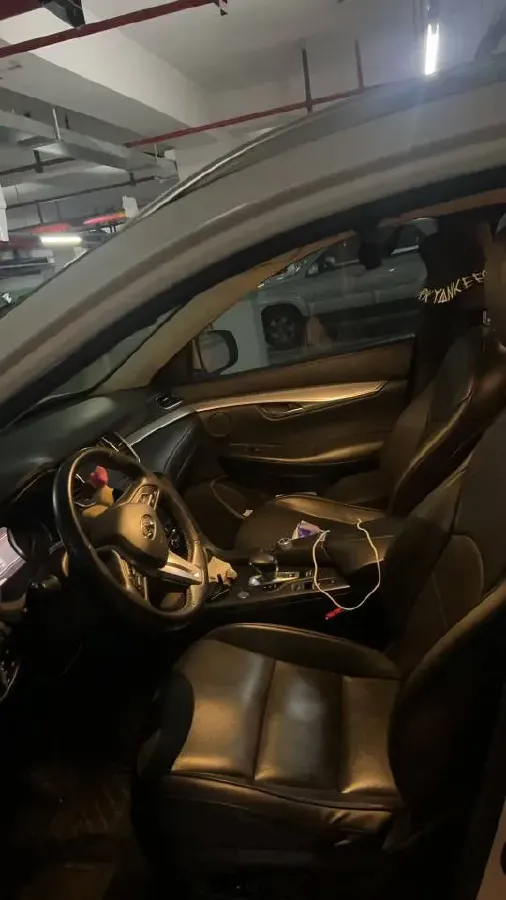 2018 Infiniti QX30 2.0T 211HP L4 7DCT,autocango,china used car exporter,china ev exporter,chinese used car exporter,chinese used ev exporter