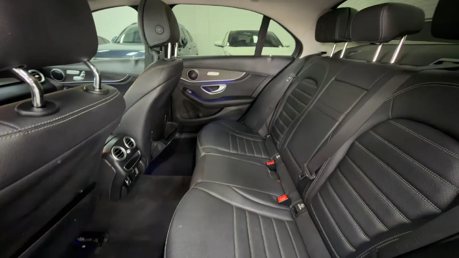 2020 Mercedes-Benz C Class 1.5T 184HP L4 9AT,autocango,china used car exporter,china ev exporter,chinese used car exporter,chinese used ev exporter