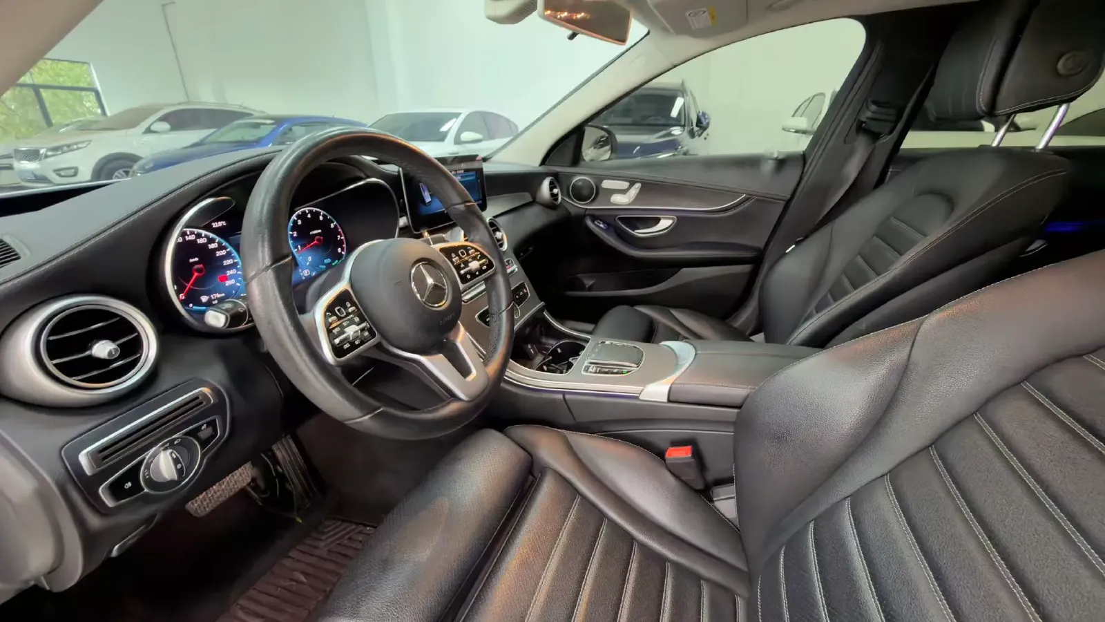 2020 Mercedes-Benz C Class 1.5T 184HP L4 9AT,autocango,china used car exporter,china ev exporter,chinese used car exporter,chinese used ev exporter