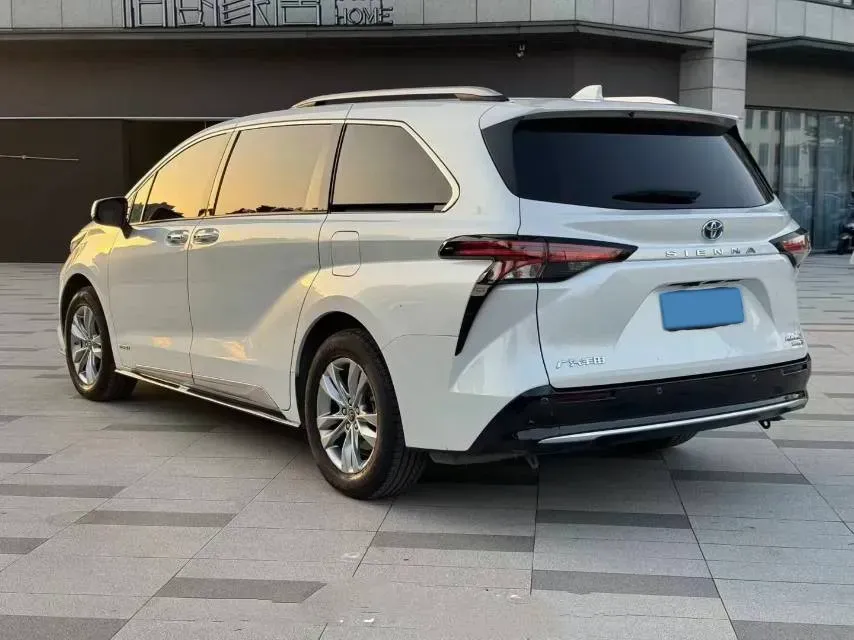 2021 Toyota Sienna 2.5L 192HP L4 E-CVT Hybrid,autocango,china used car exporter,china ev exporter,chinese used car exporter,chinese used ev exporter
