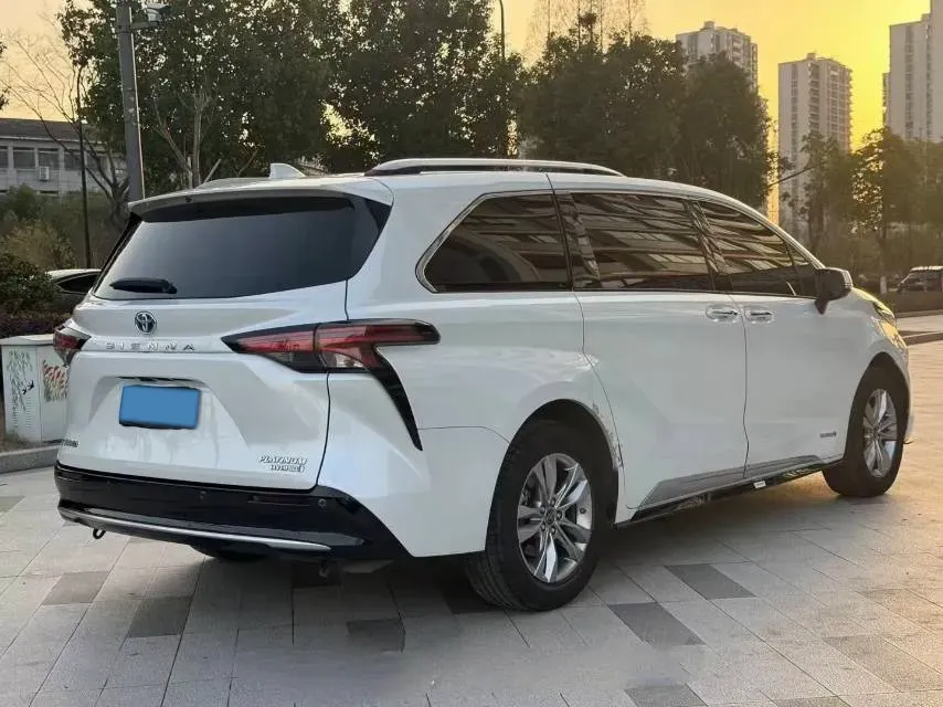 2021 Toyota Sienna 2.5L 192HP L4 E-CVT Hybrid,autocango,china used car exporter,china ev exporter,chinese used car exporter,chinese used ev exporter